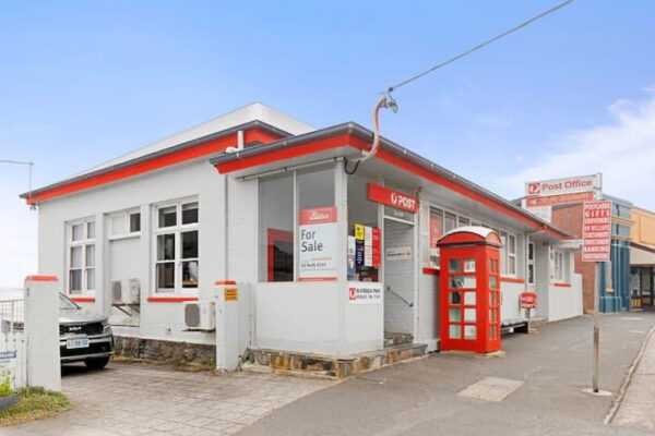 Post Master’s Residence 02