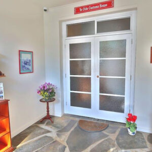 Ye Olde Customs House 01