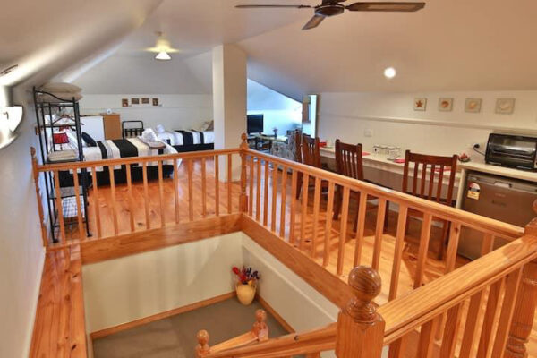 Ye Olde Customs House 11