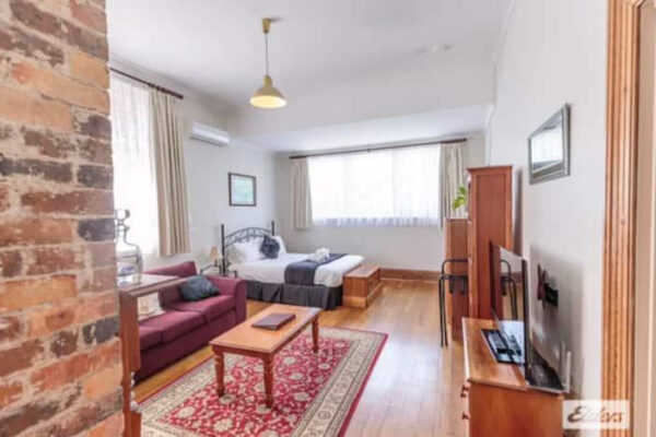 Ye Olde Telephone Exchange 04